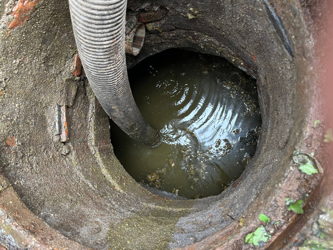 重庆化粪池清理的周期与注意事项